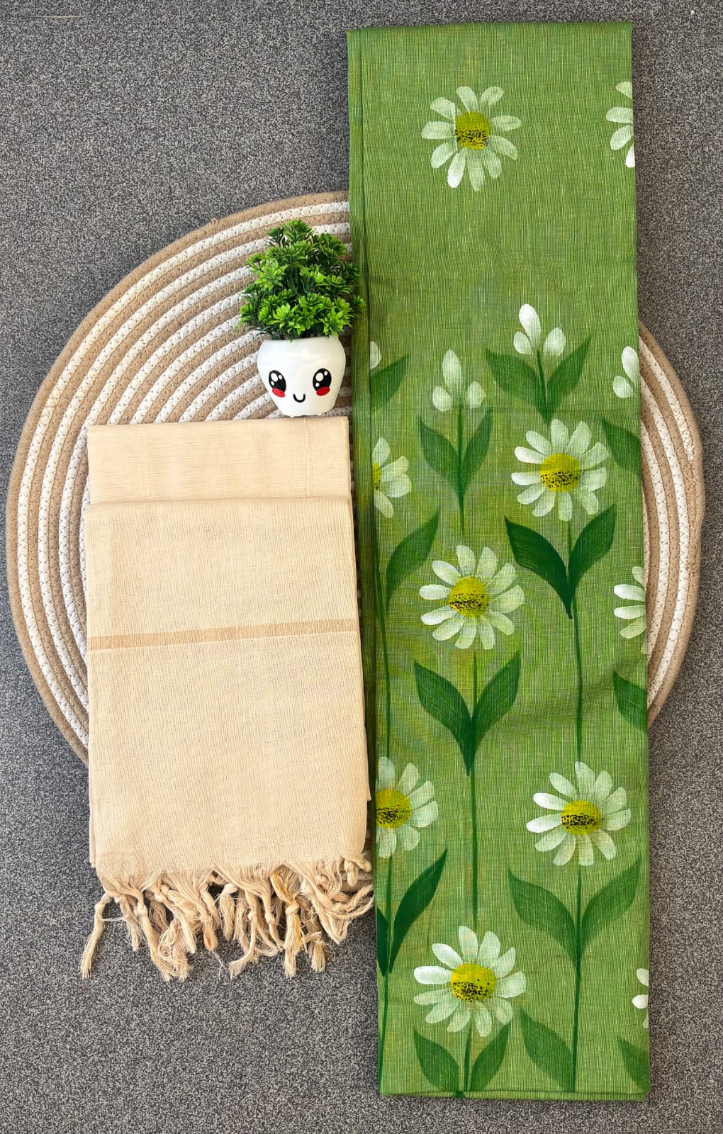 HANDPAINTED SETS